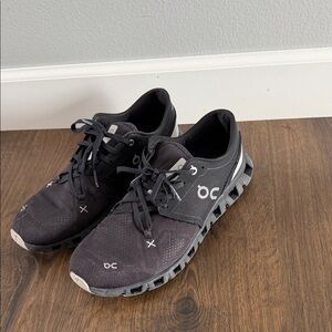 On Women's Black Cloudstyle Athletic Running Shoes